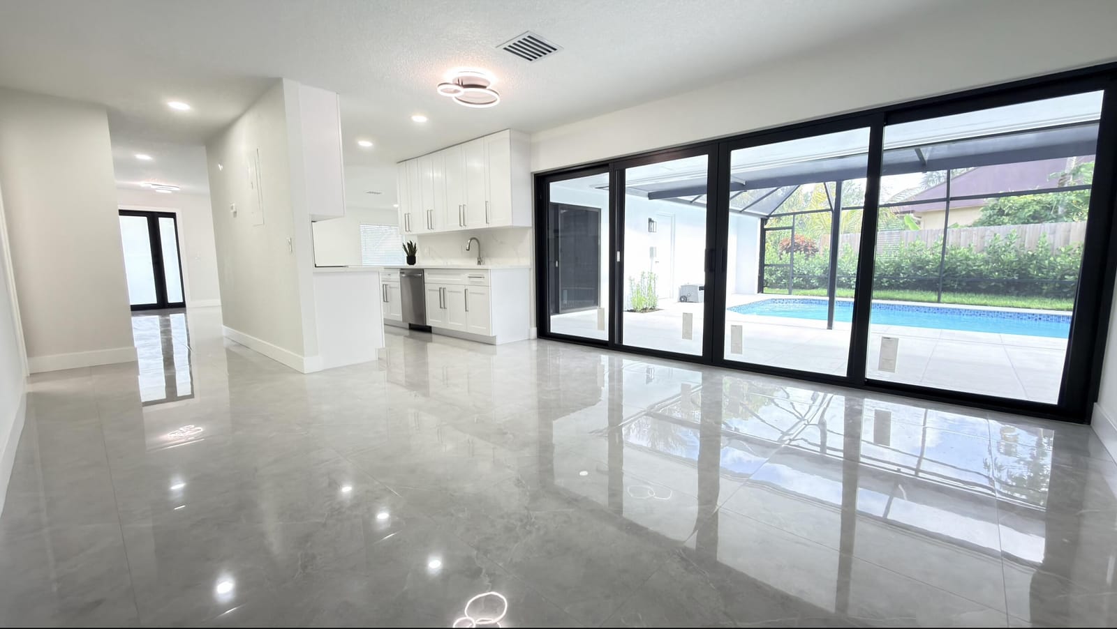 712 E Boulevard Chatelaine, Delray Beach, FL 33445 photo 9