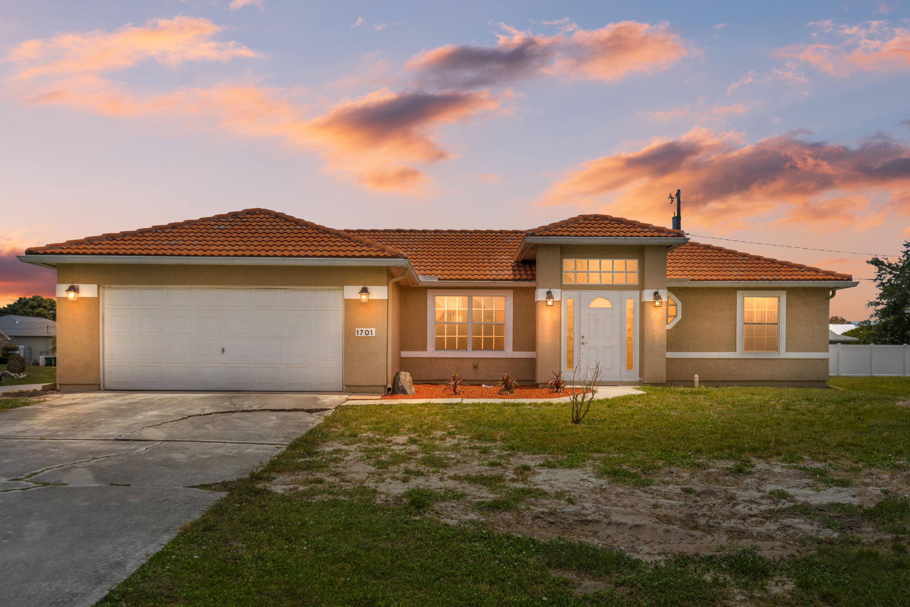1701 SW Cashmere Boulevard, Port St. Lucie, FL 34953, Port St Lucie