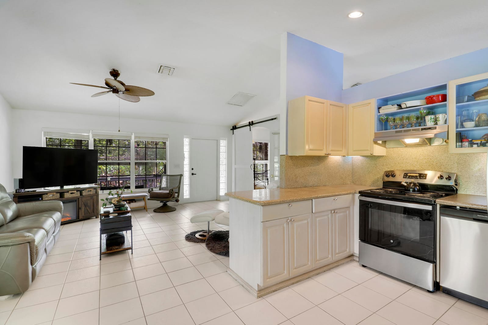 17146 79th Court N, The Acreage, FL 33470 photo 14