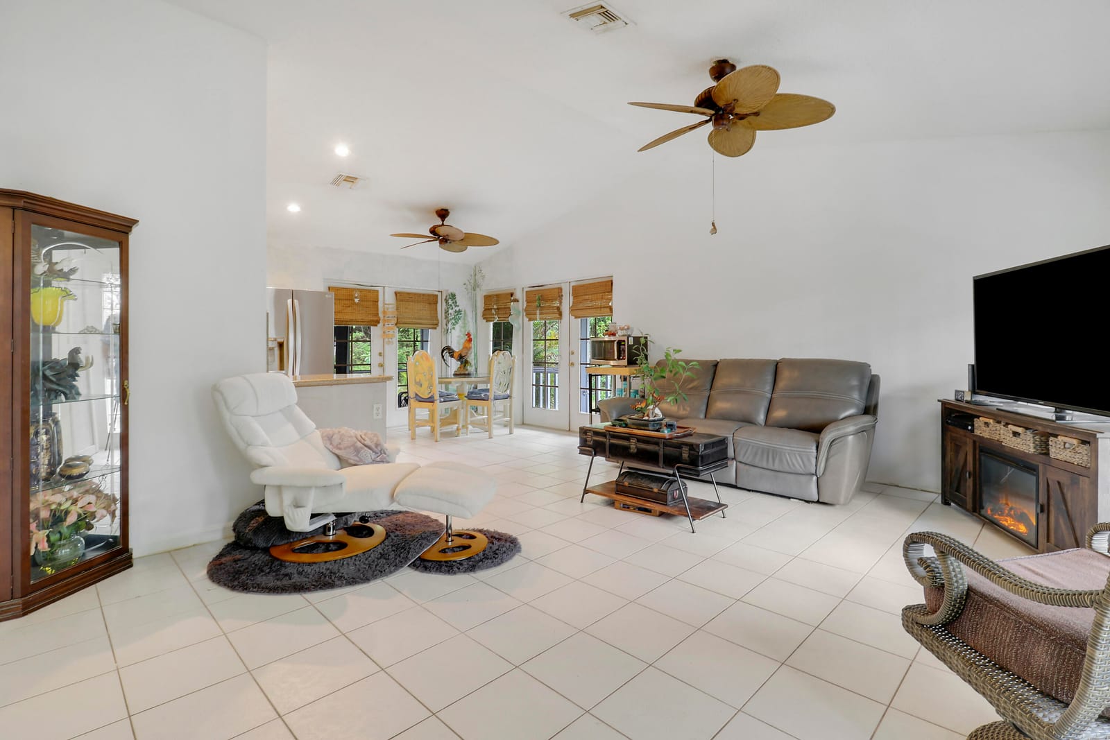 17146 79th Court N, The Acreage, FL 33470 photo 5