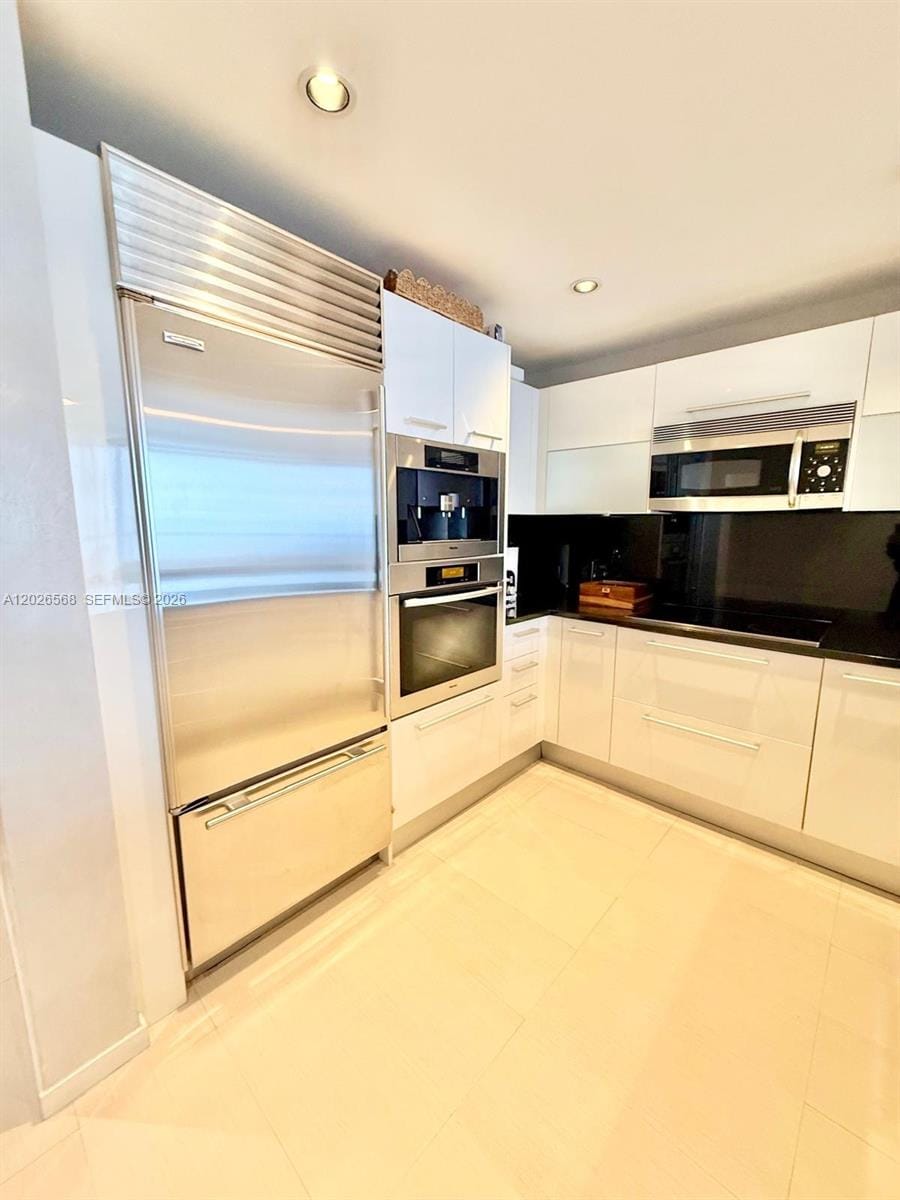 17121 Collins Avenue 1207 — photo 2