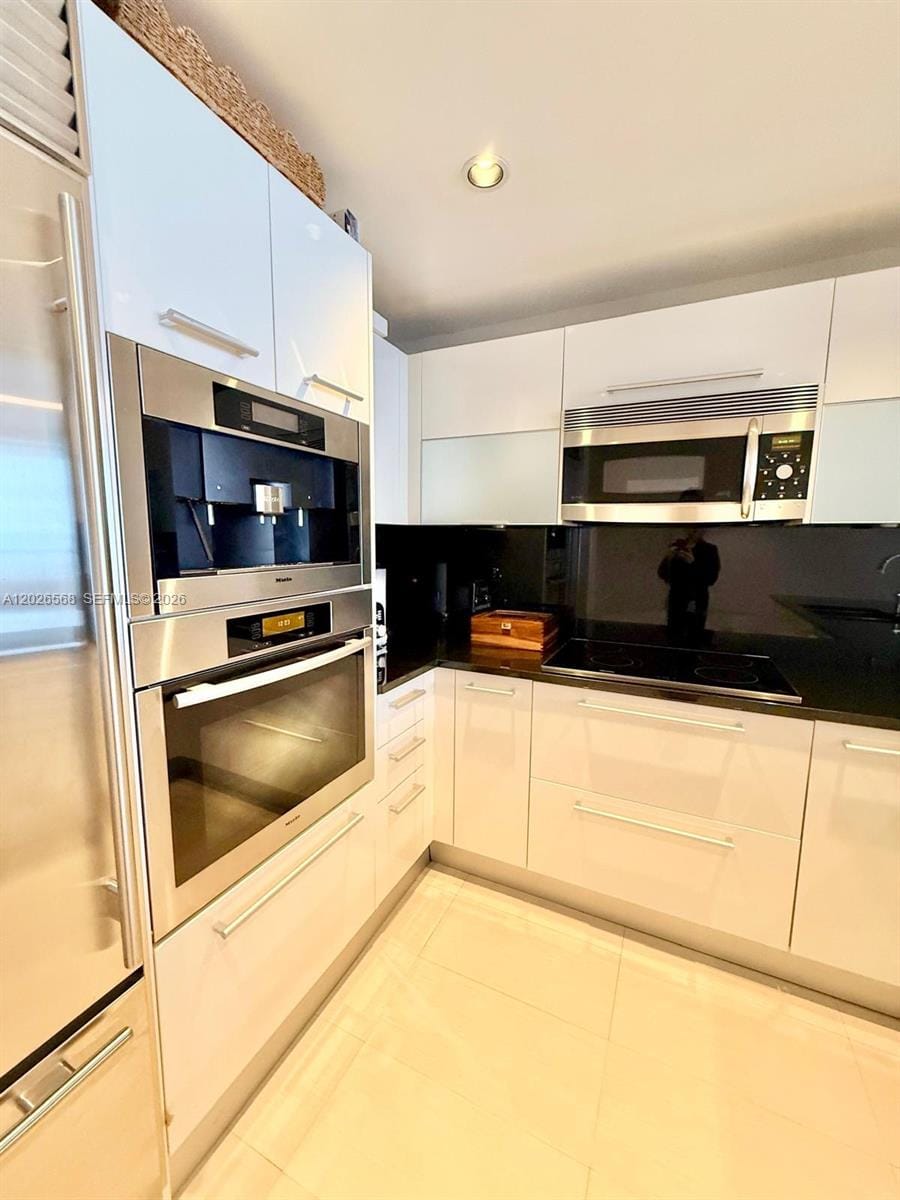 17121 Collins Avenue 1207 — photo 3