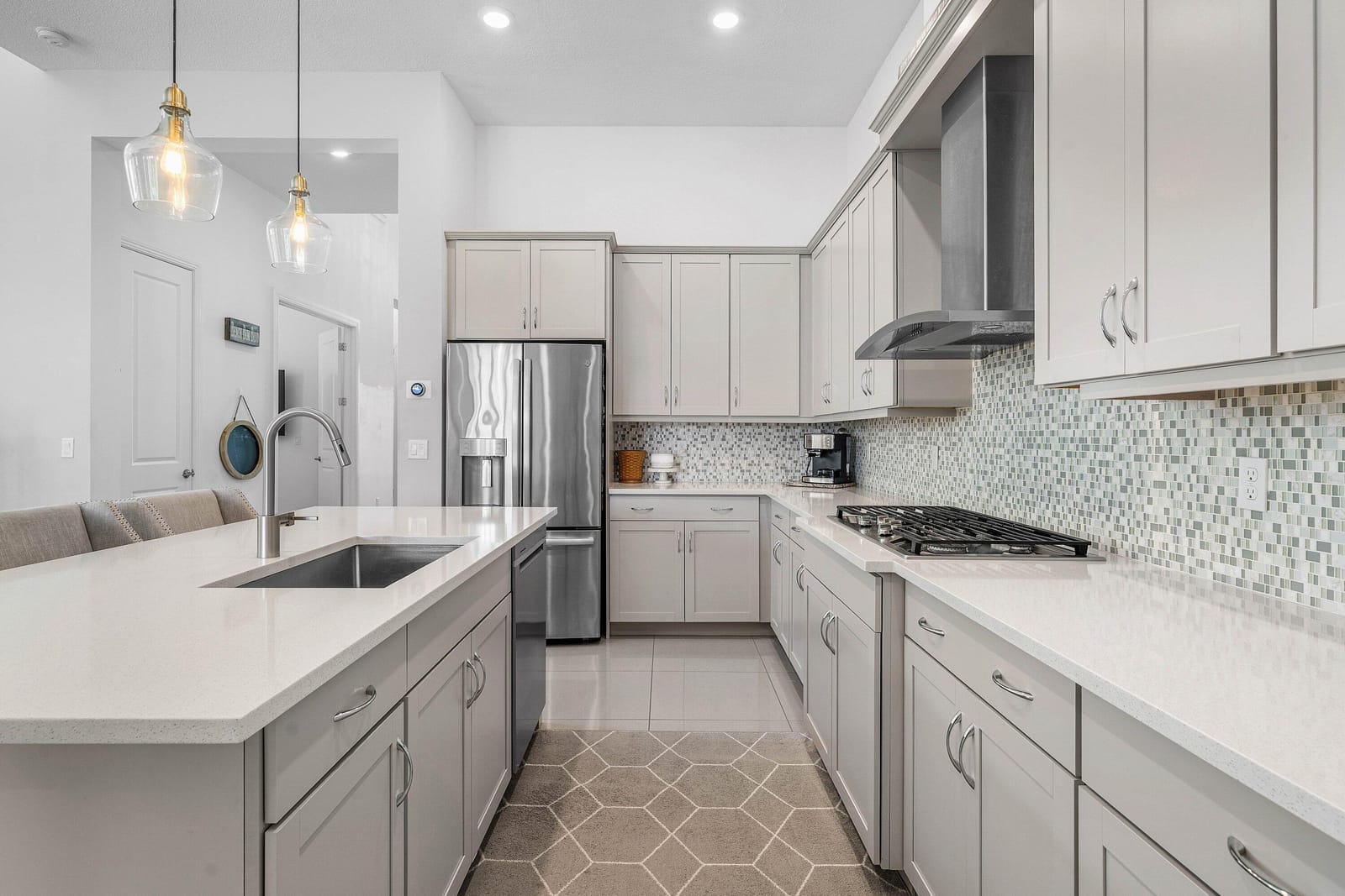 9027 Grand Prix Lane — photo 11
