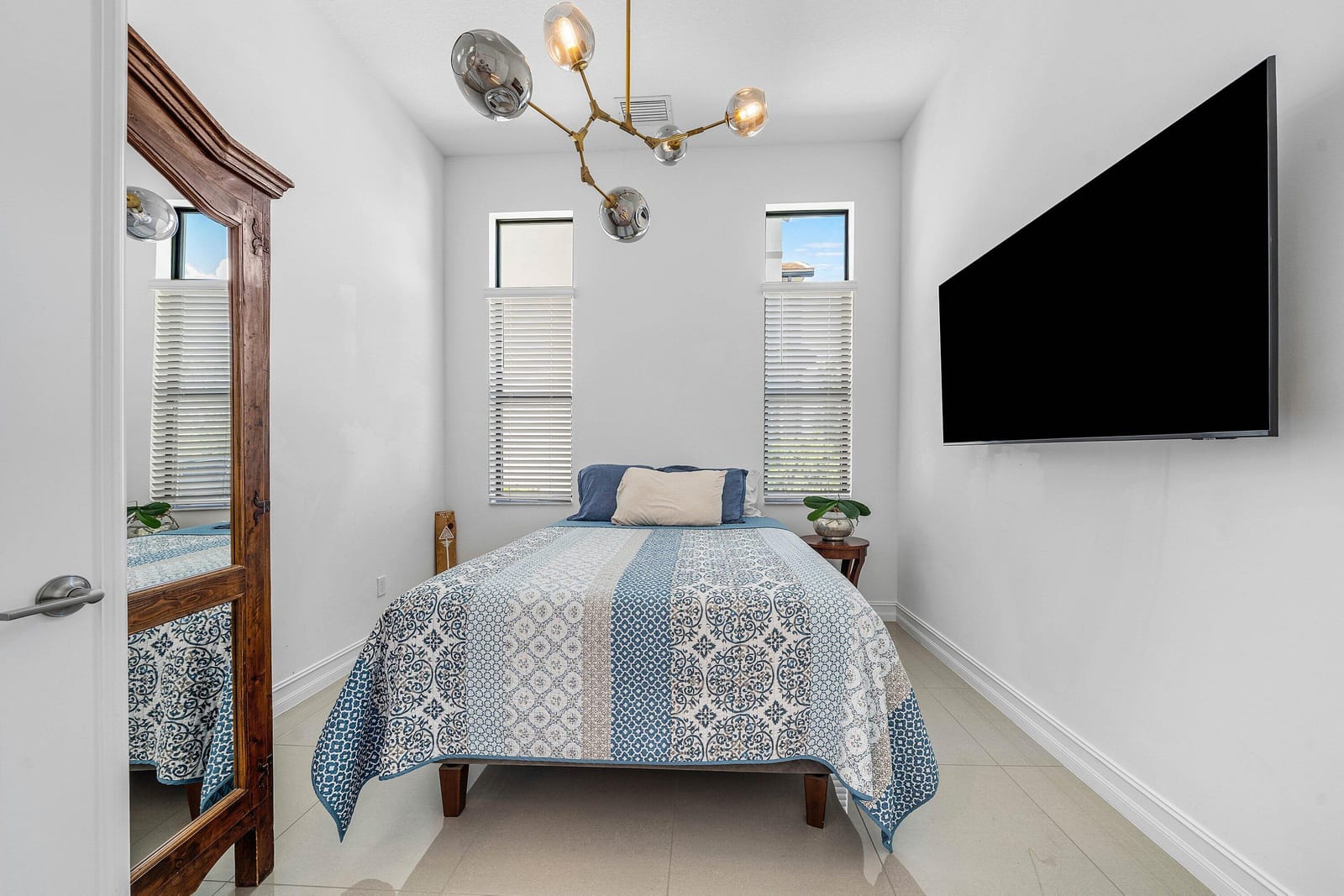 9027 Grand Prix Lane — photo 7