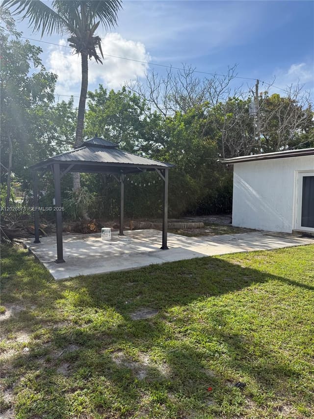 1816 NW 25th Terrace 2, Fort Lauderdale, FL 33311