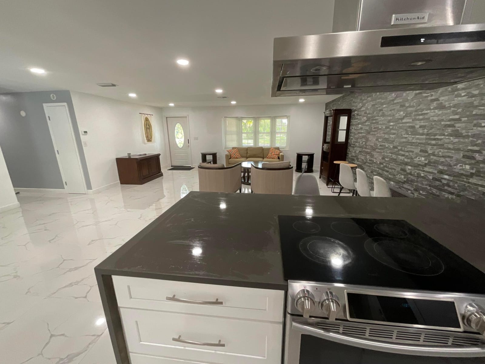 3205 NW 87th Avenue, Coral Springs, FL 33065 photo 10
