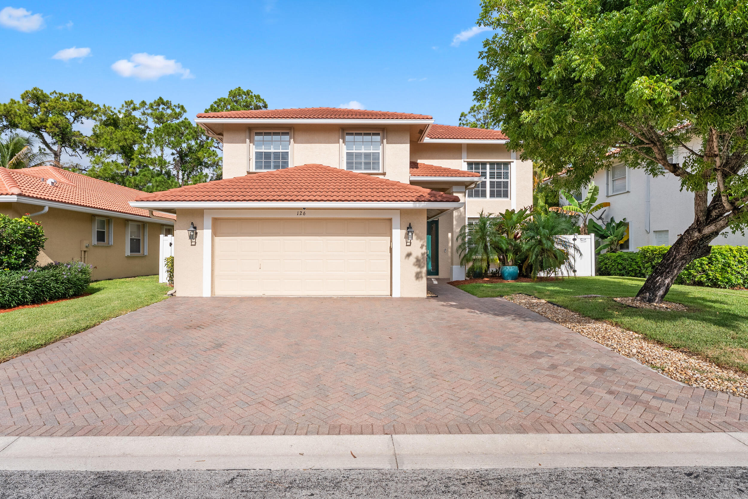 126 Hidden Hollow Drive, Palm Beach Gardens, FL 33418, Palm Beach Gardens
