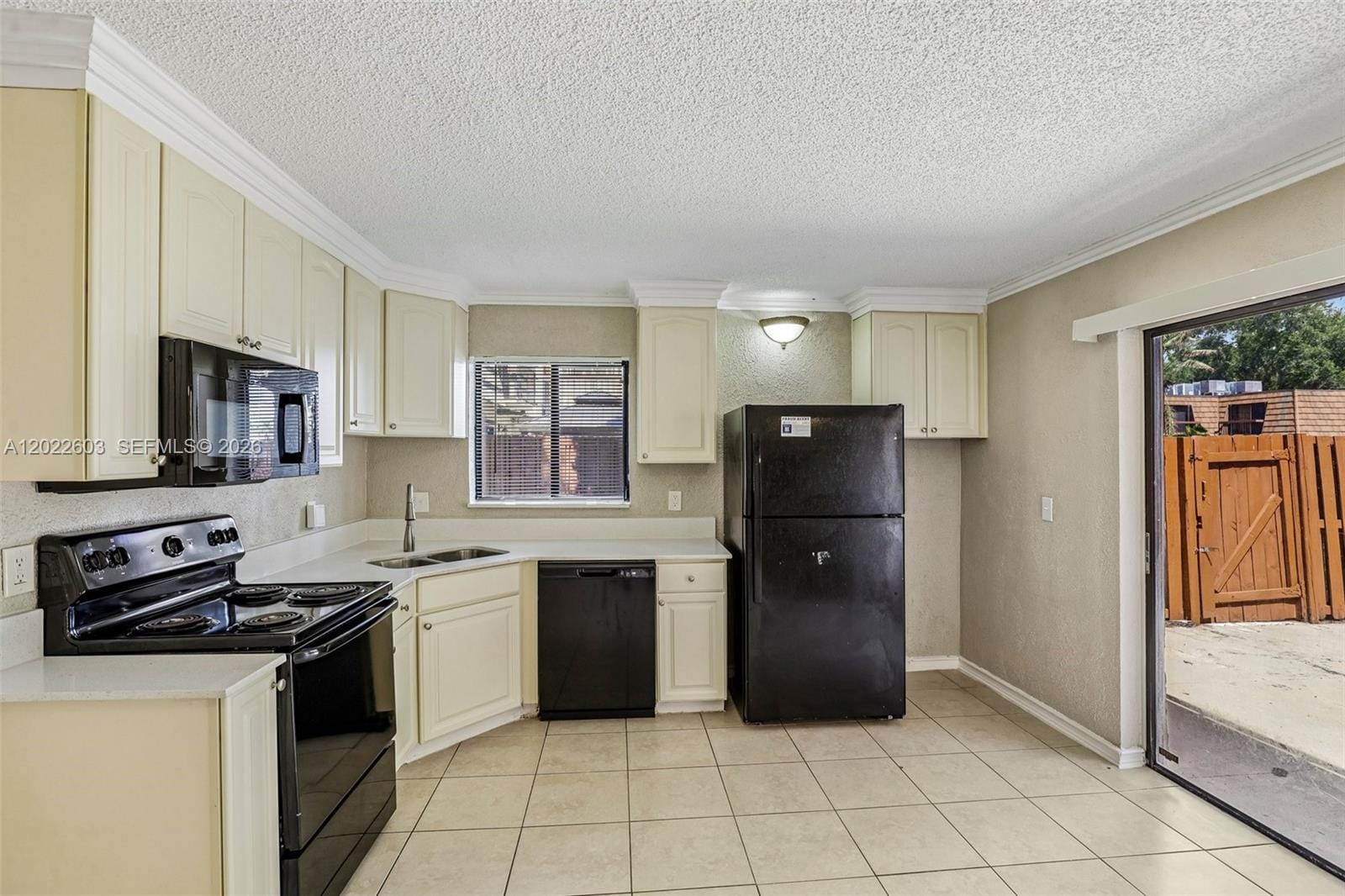 4011 Palm Bay Circle A, West Palm Beach, FL 33406 photo 13