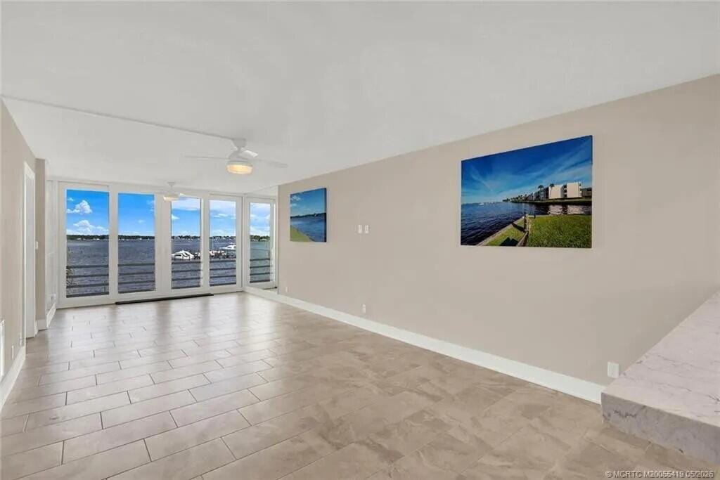 1950 SW Palm City Road 14-305 — photo 11