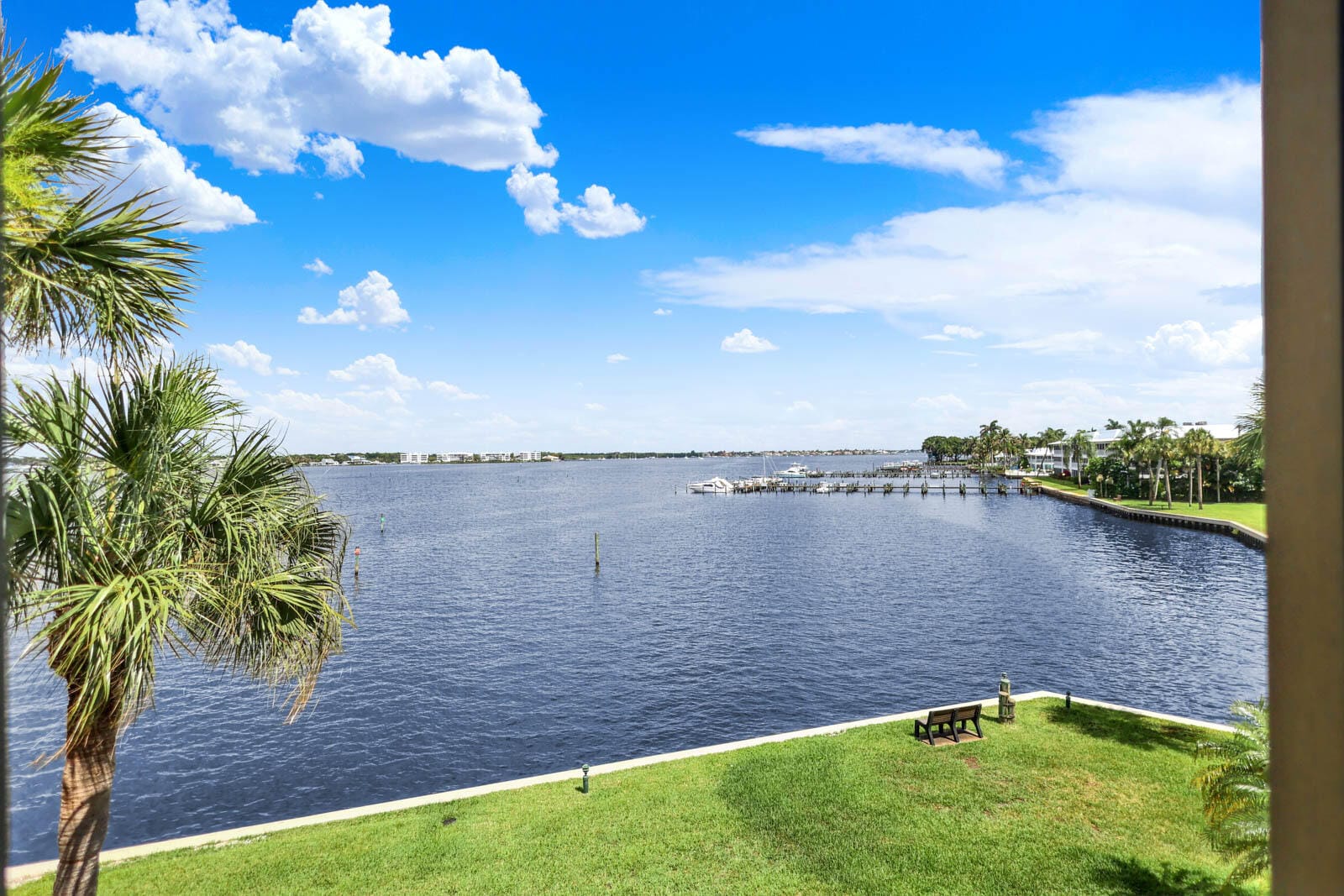 1950 SW Palm City Road 14-305 — photo 5
