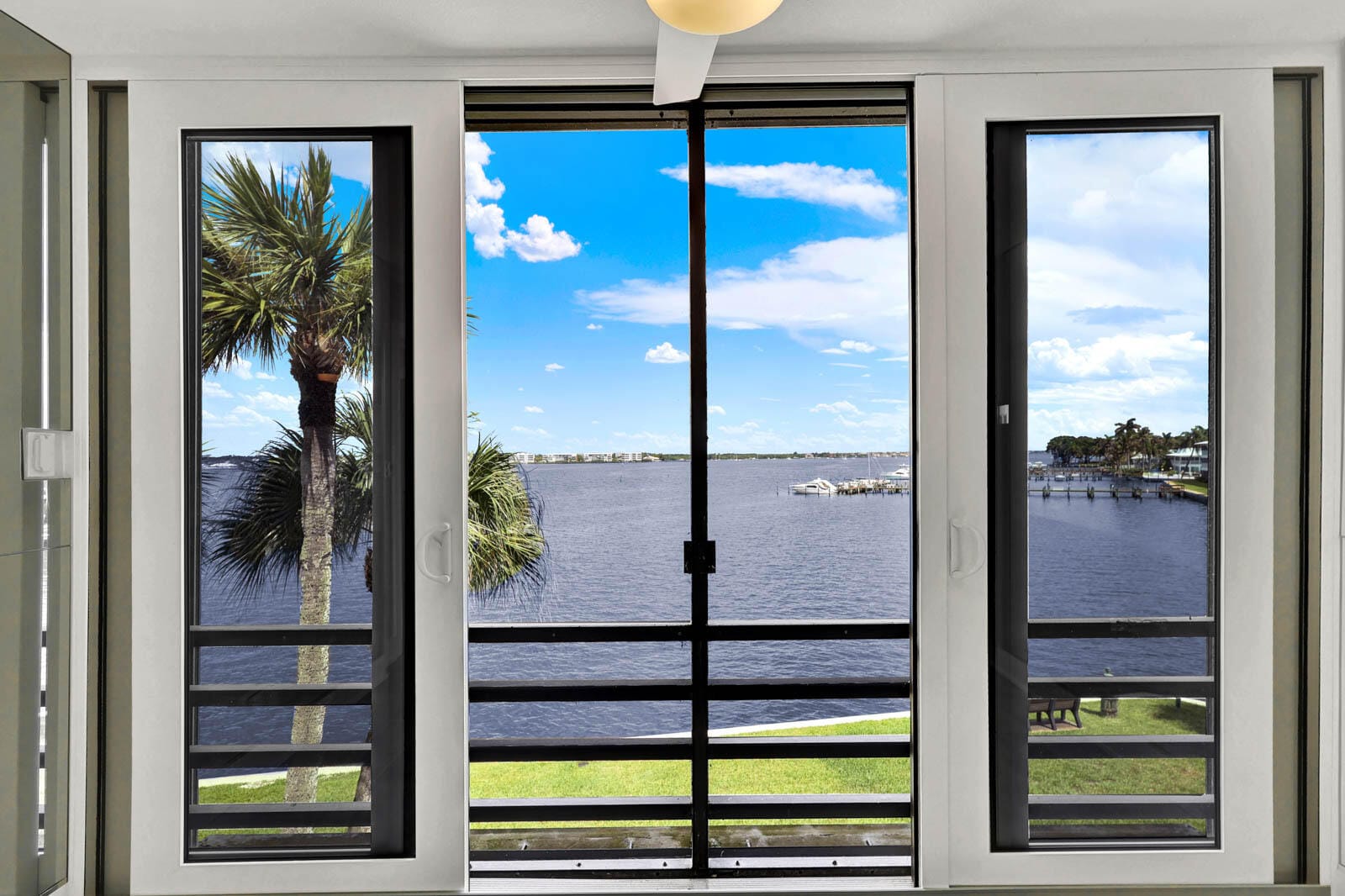 1950 SW Palm City Road 14-305 — photo 7
