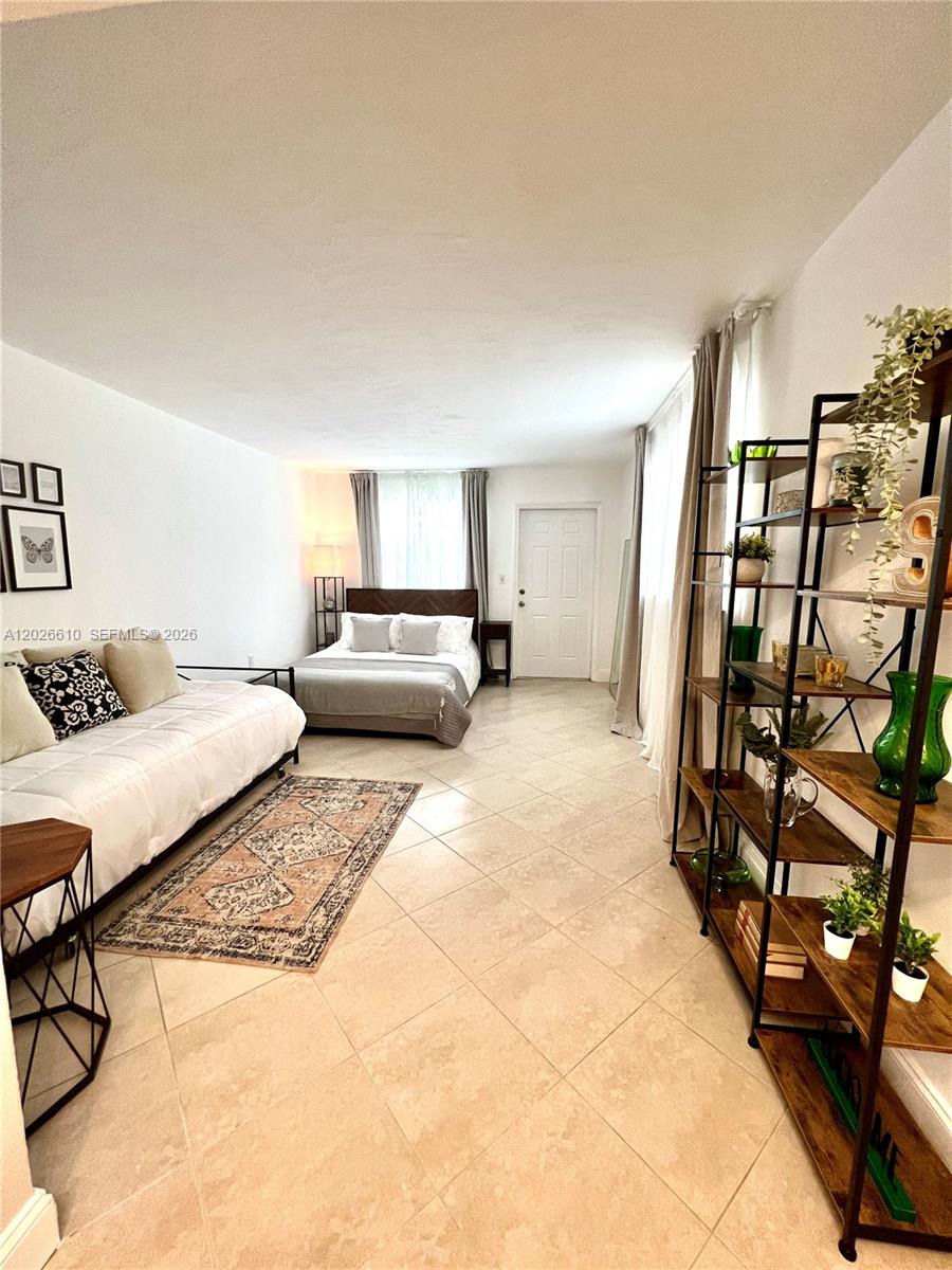 919 Michigan Avenue 1, Miami Beach, FL 33139, Miami Beach