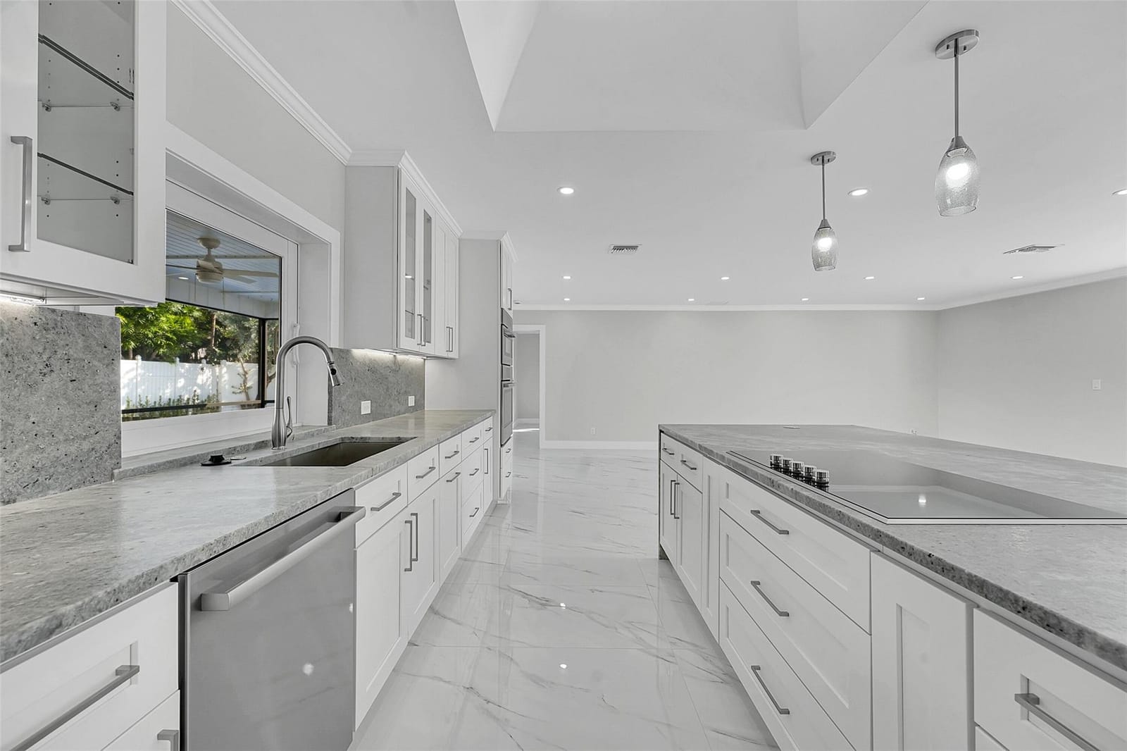 1190 Dolphin Road, Singer Island, FL 33404 photo 15