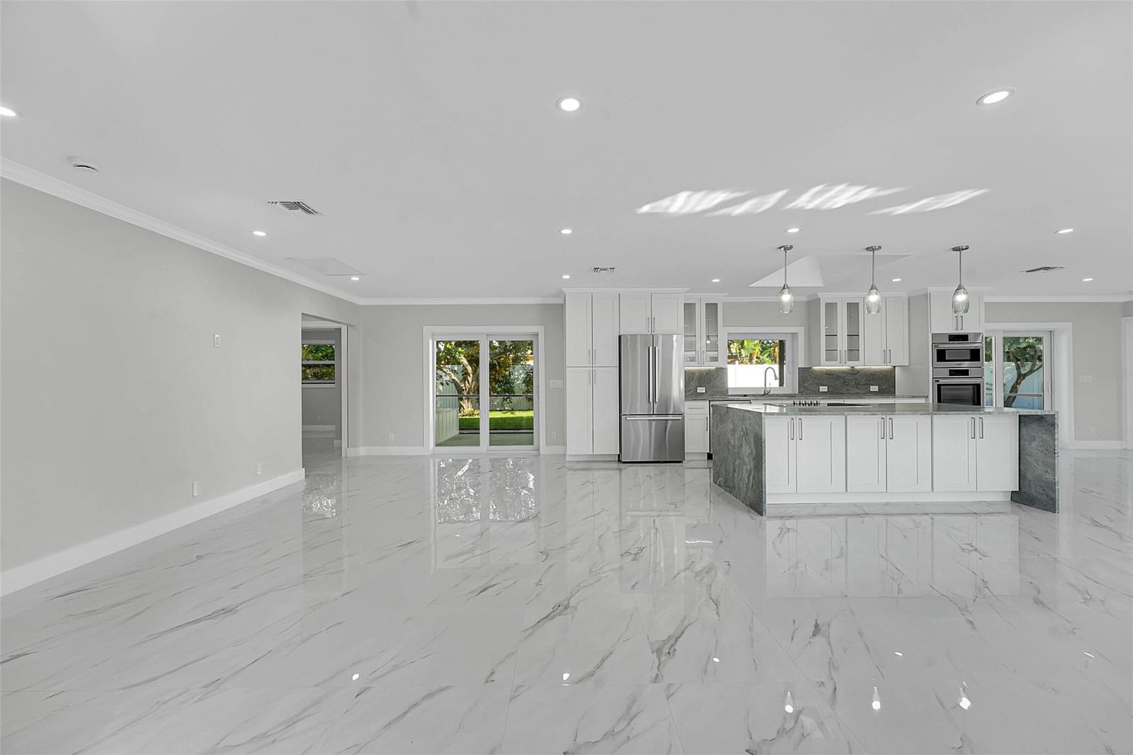 1190 Dolphin Road, Singer Island, FL 33404 photo 10