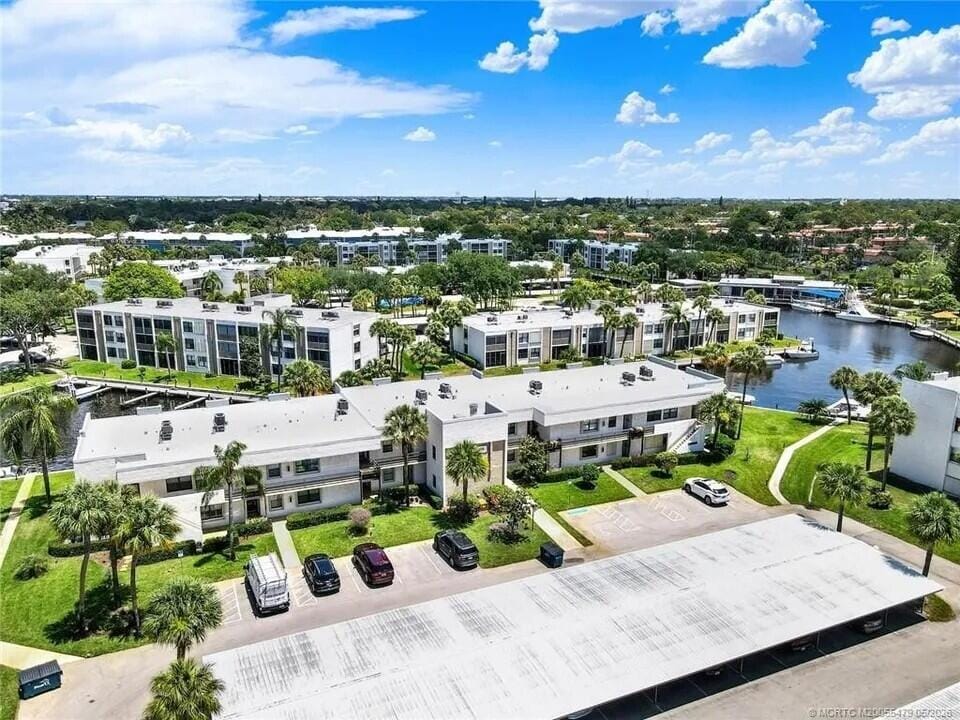 1950 SW Palm City Road 2-102 — photo 2