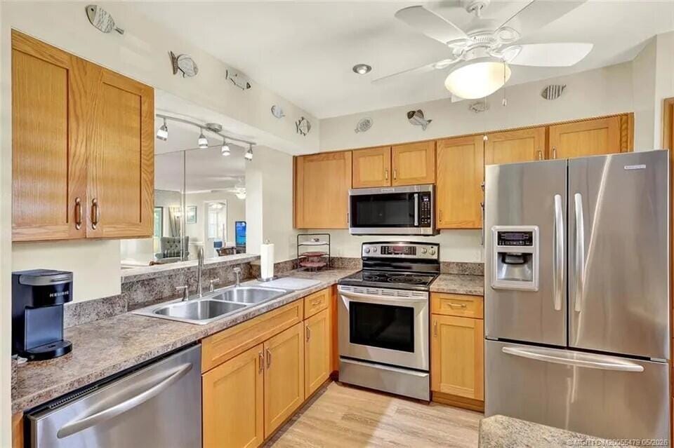 1950 SW Palm City Road 2-102, Stuart, FL 34994 photo 13