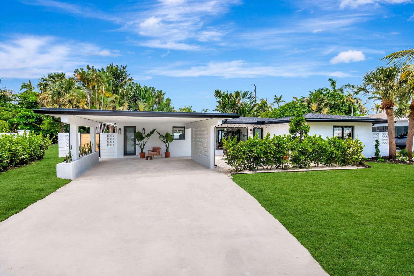 625 Las Palmas Park, Boynton Beach, FL 33435 photo 2