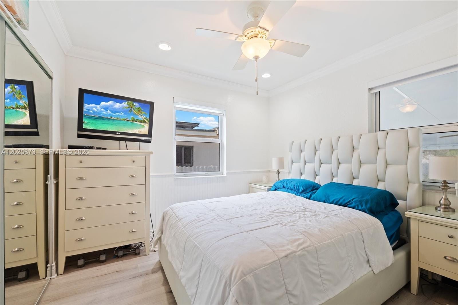 556 La Villa Drive, Miami Springs, FL 33166 photo 7