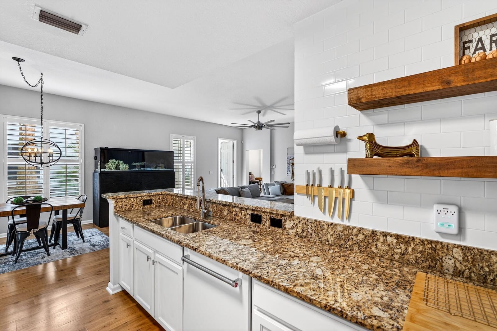 4680 Mimosa Place 805 — photo 12