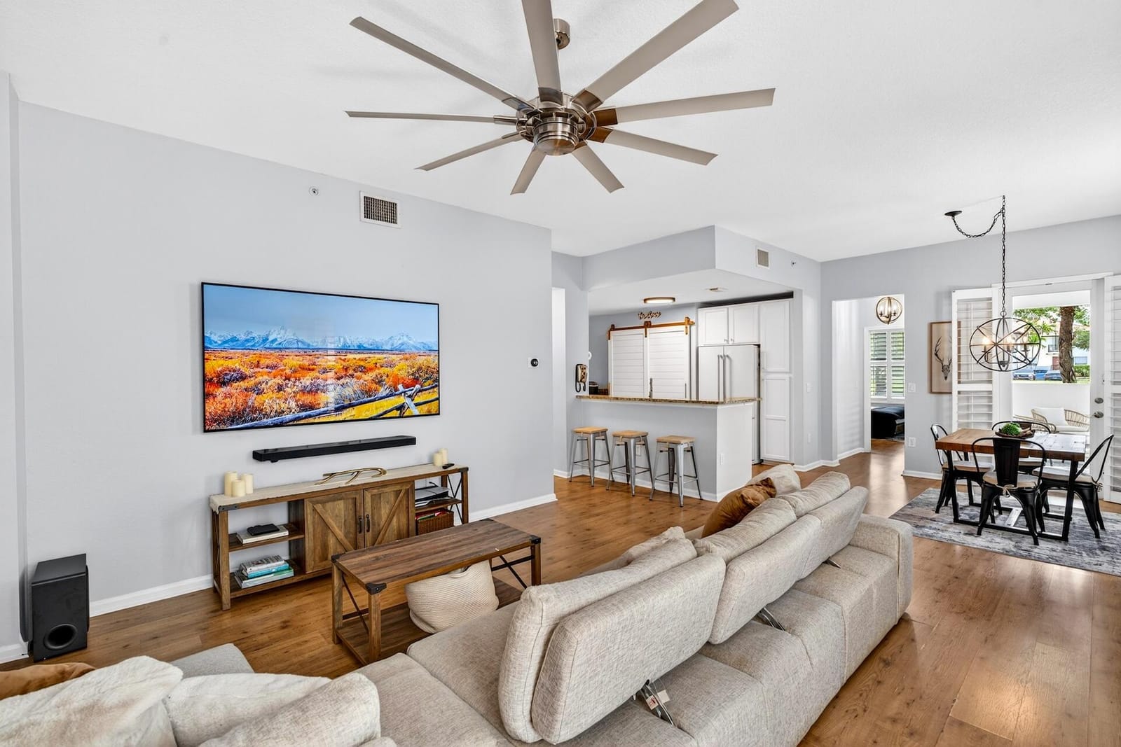 4680 Mimosa Place 805 — photo 4
