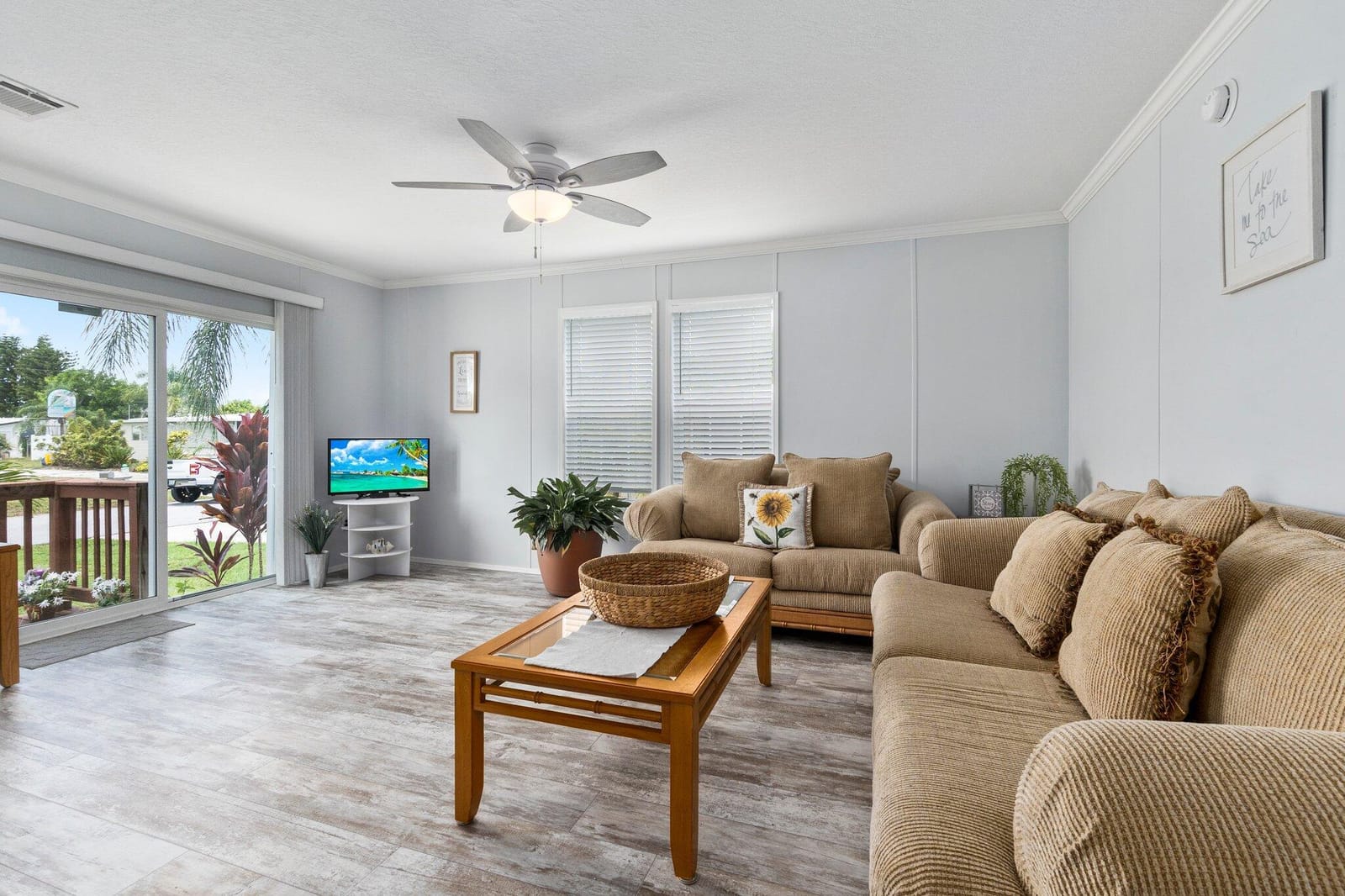 8011 SE Skylark Avenue, Hobe Sound, FL 33455 photo 10