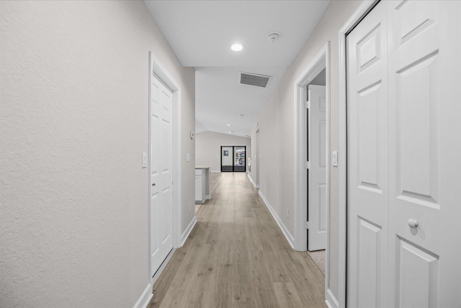 14533 Dulce Avenue — photo 6