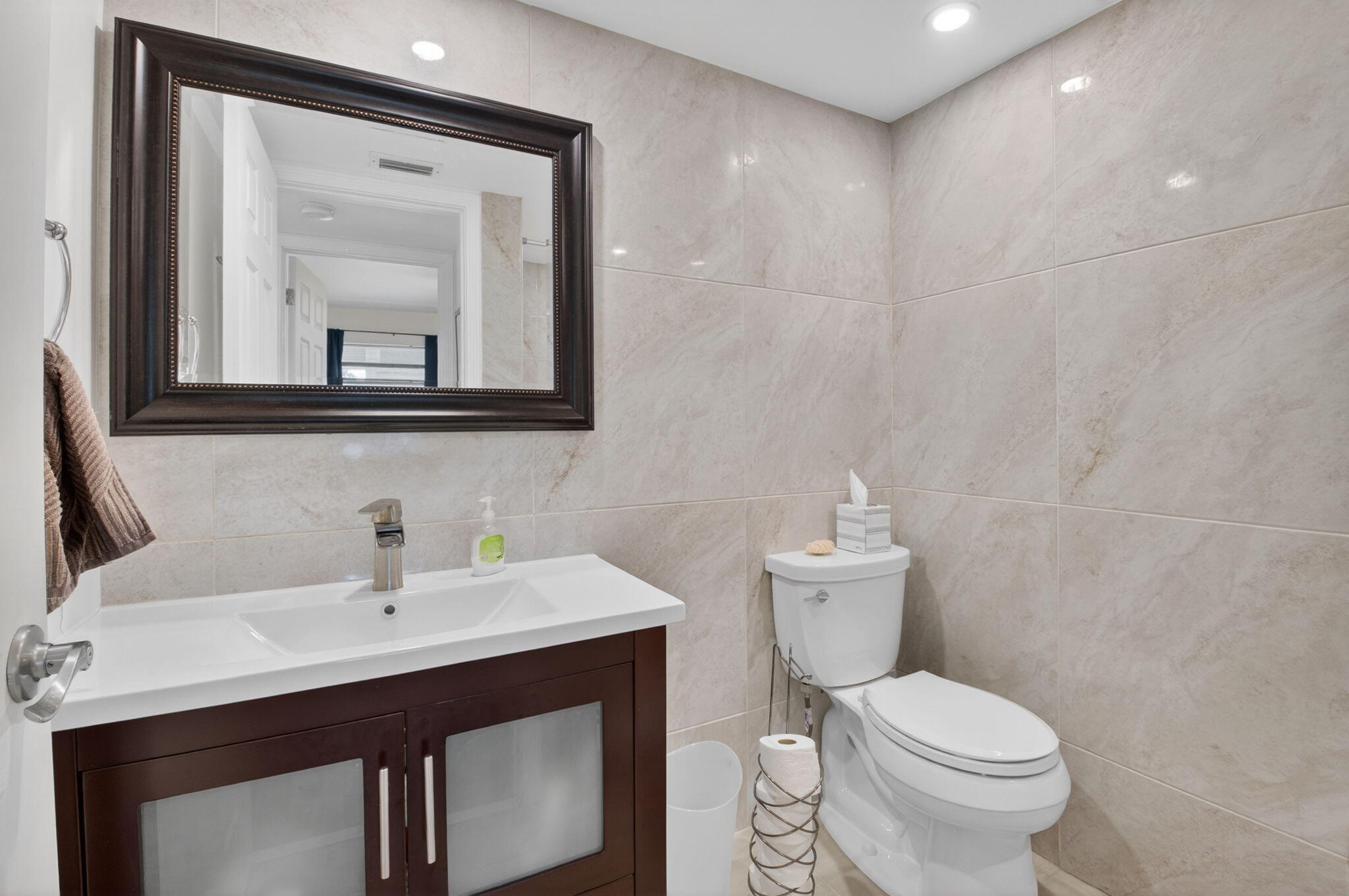 14 Flanders A, Delray Beach, FL 33484 photo 20