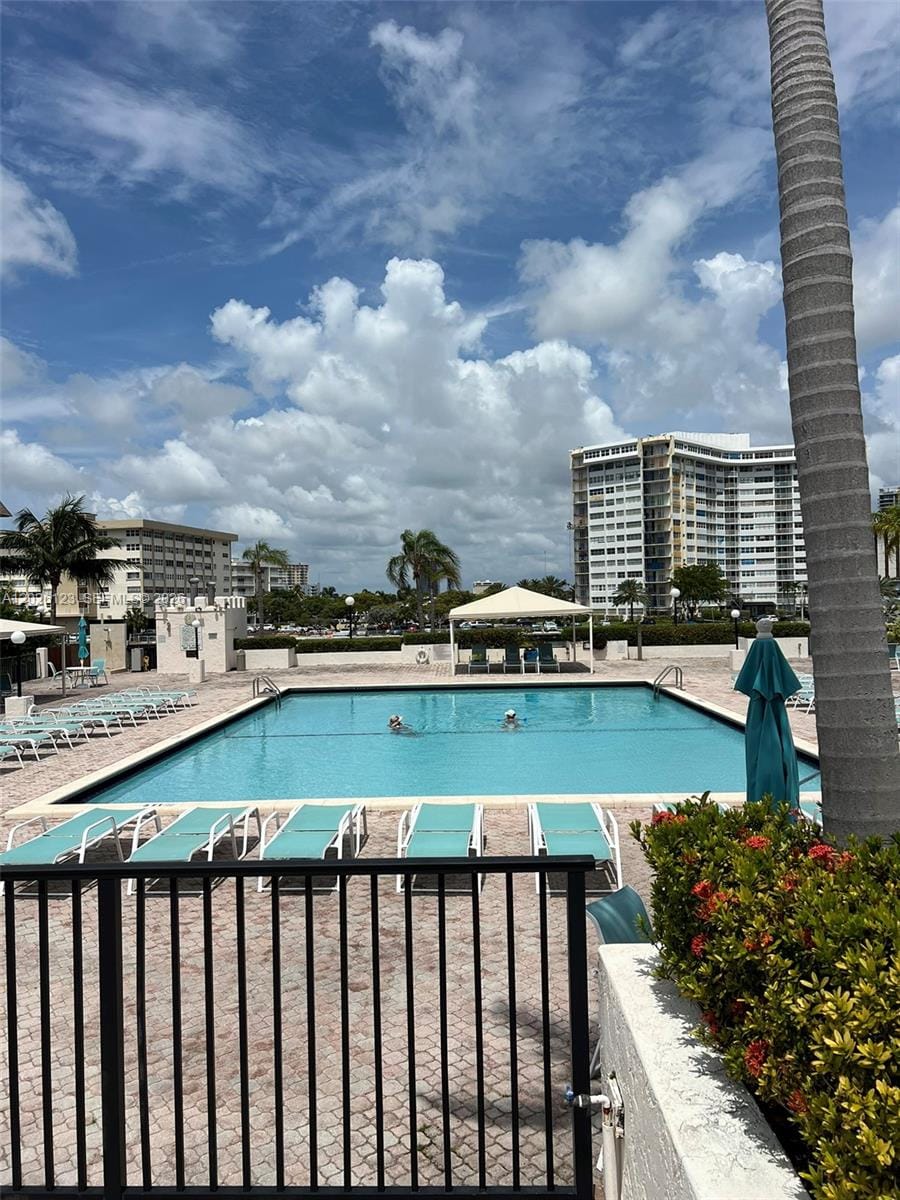 1865 S Ocean Drive 2G, Hallandale Beach, FL 33009 photo 16