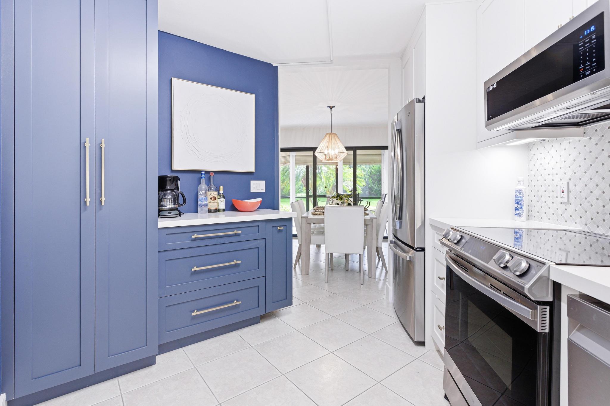 5800 Camino Del Sol Apt 106, Boca Raton, FL 33433, Boca Raton