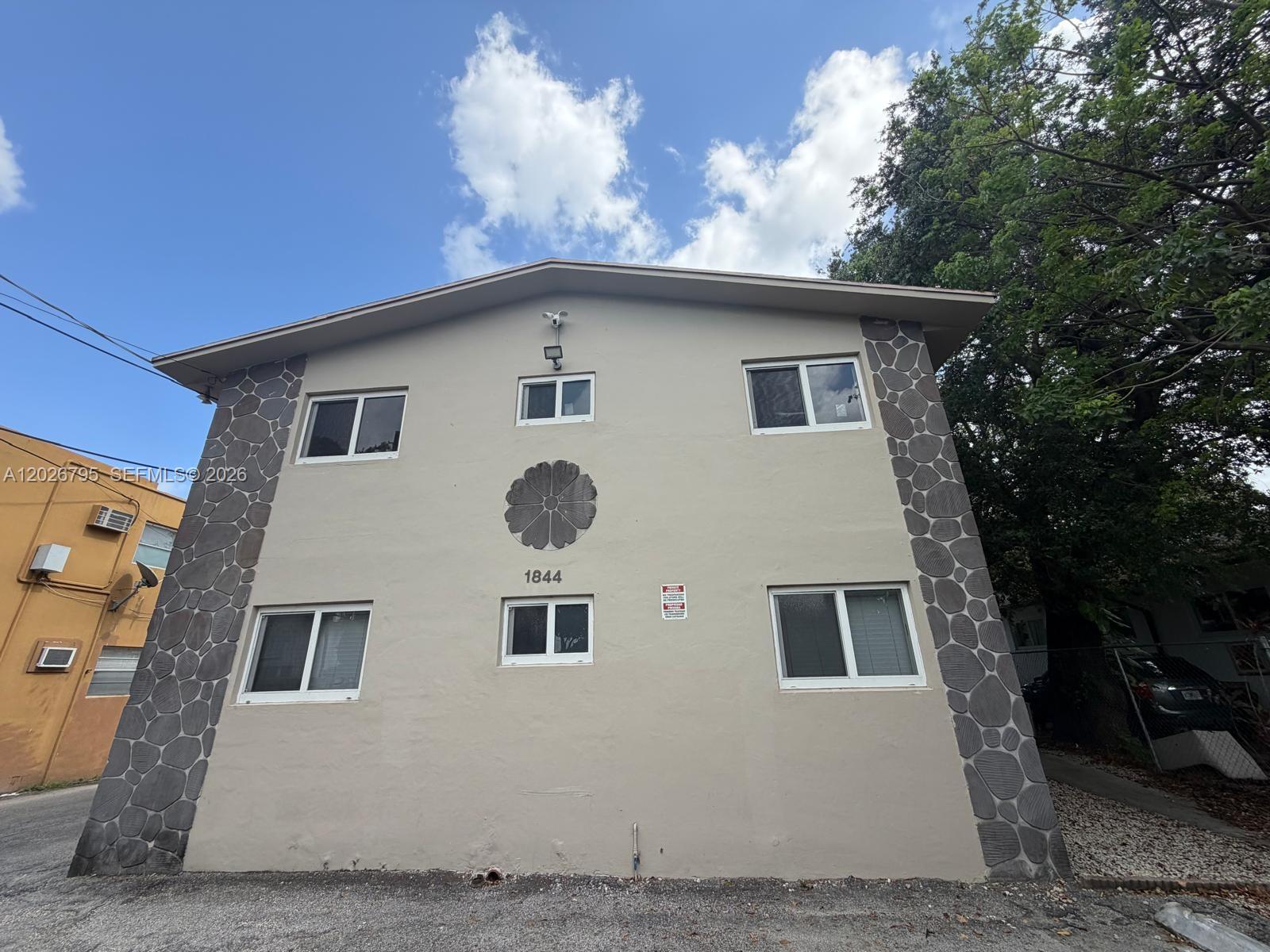 1844 NW 19th Street 1, Miami, FL 33125, Miami