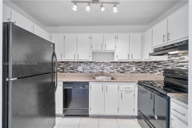 3266 NW 104th Avenue 3266, Coral Springs, FL 33065