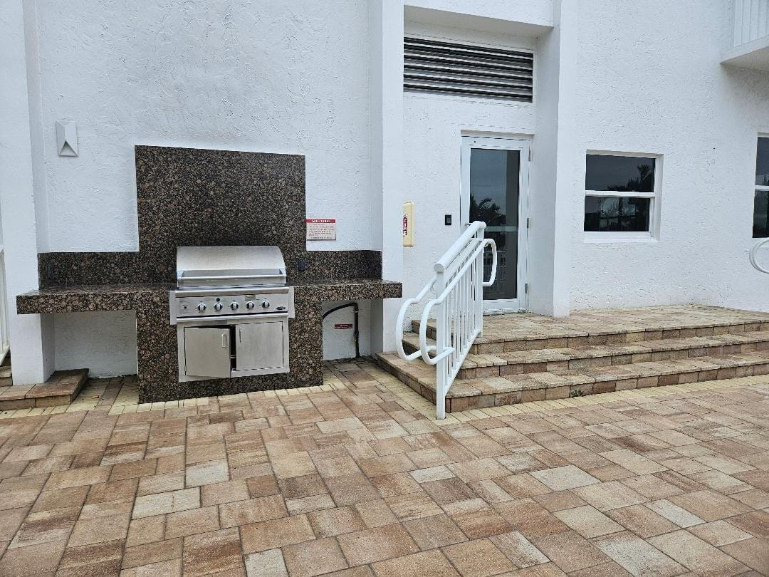511 Bayshore Drive 405, Fort Lauderdale, FL 33304 photo 13