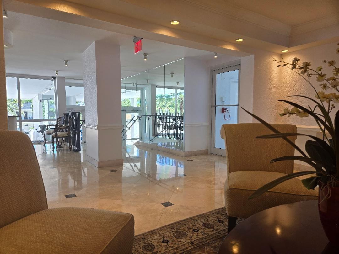 511 Bayshore Drive 405, Fort Lauderdale, FL 33304 photo 15
