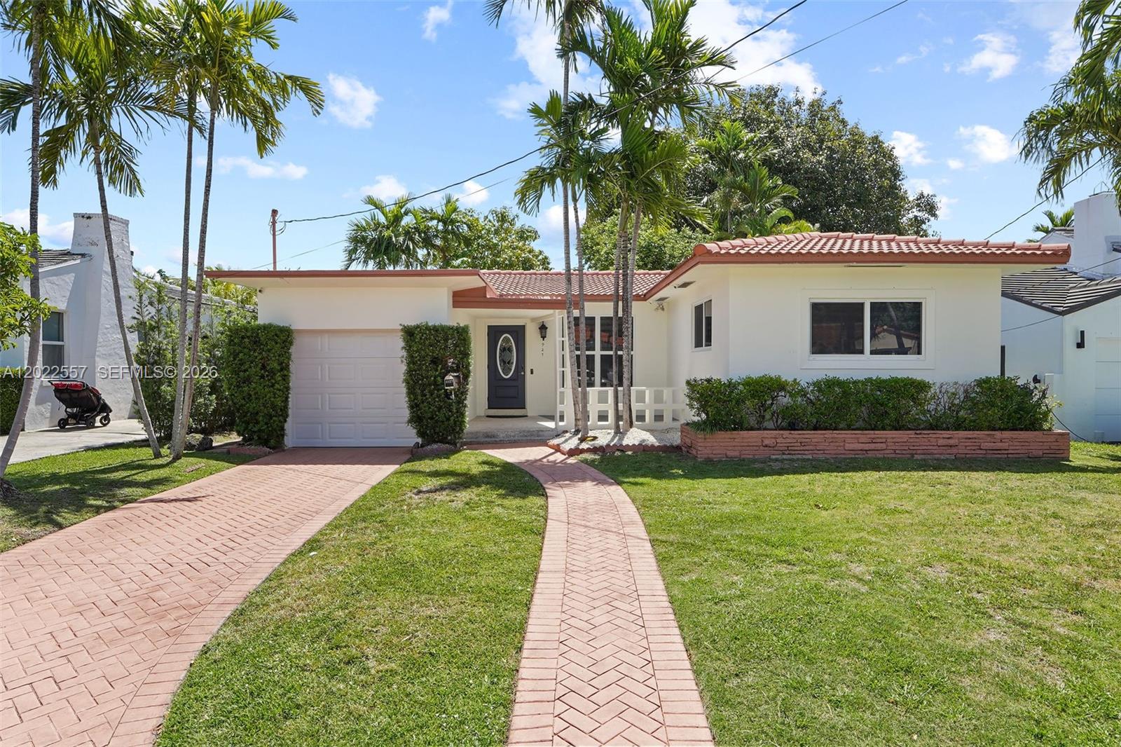 8927 Carlyle Avenue, Surfside, FL 33154, Surfside