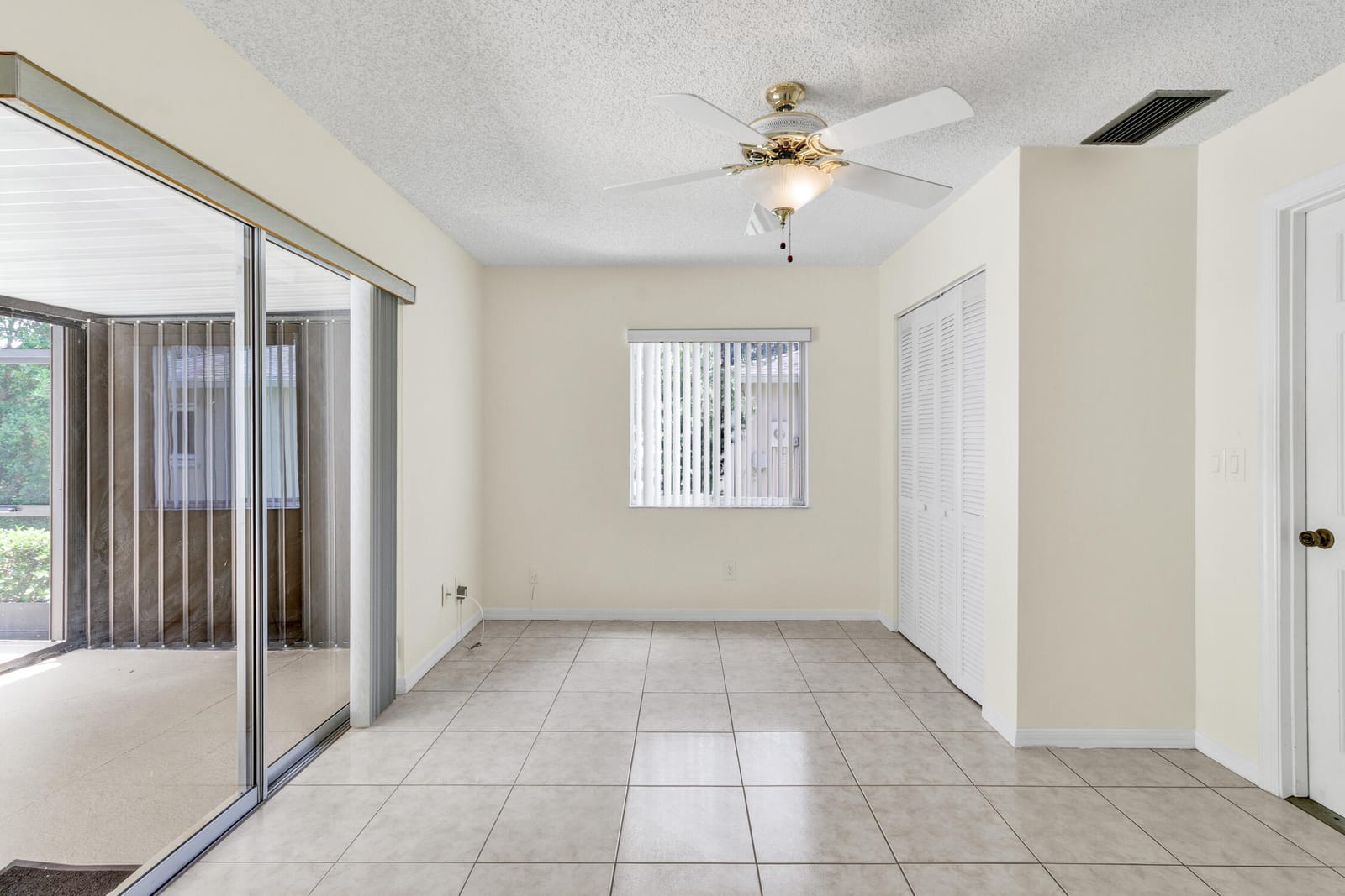 590 26th Court, Vero Beach, FL 32962 photo 7