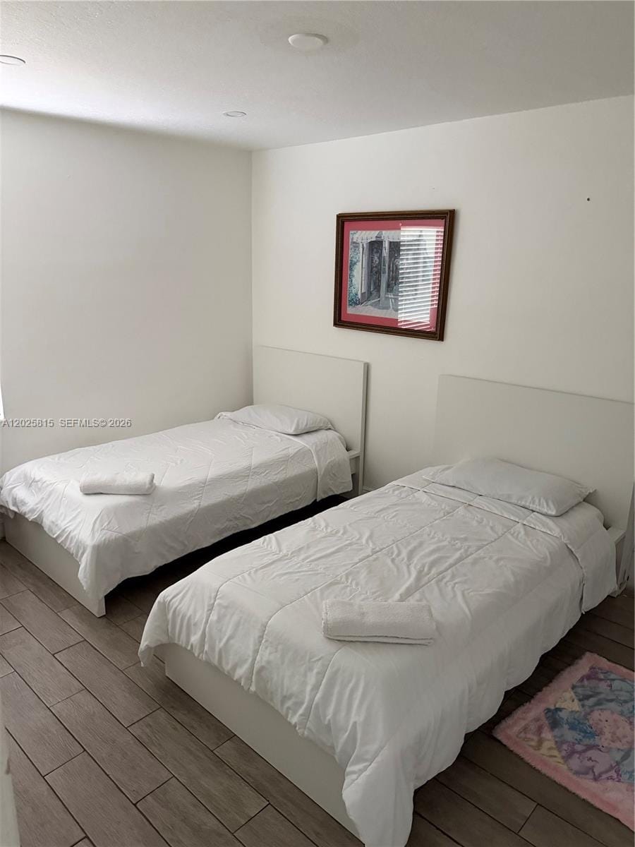 19640 Lenaire Drive — photo 12