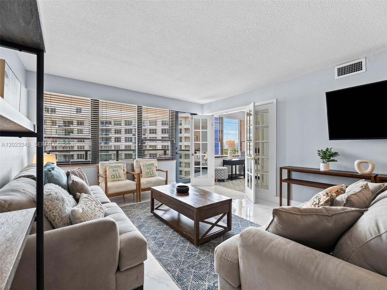 5225 Collins Avenue 1509 — photo 6