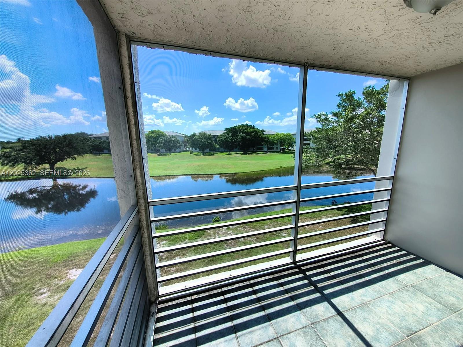 9230 Lagoon Place 310, Davie, FL 33324, Davie