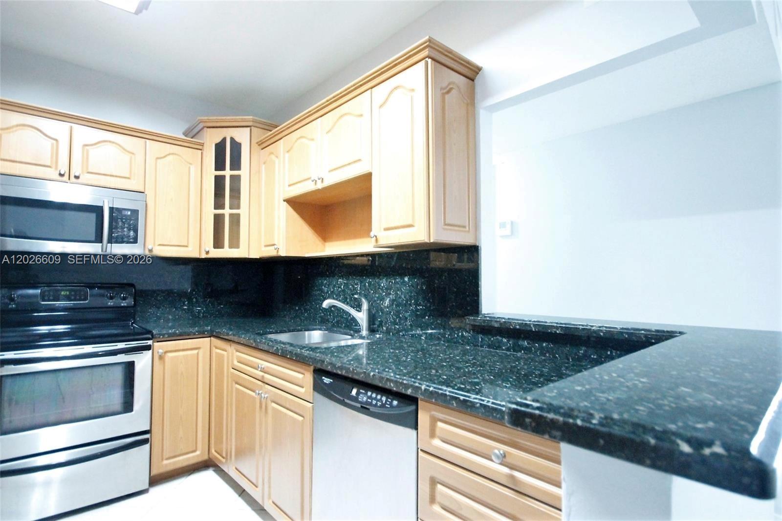 1455 N Treasure Drive 1A, North Bay Village, FL 33141, North Bay Village