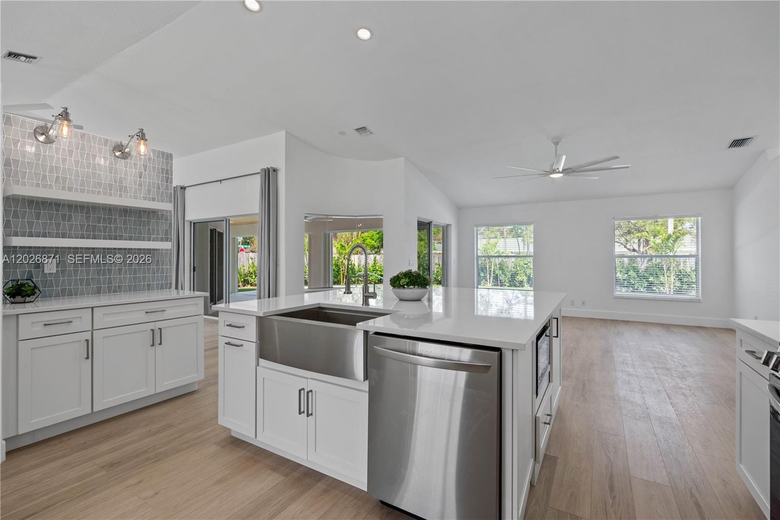 5923 Loxahatchee Pines Drive — photo 4