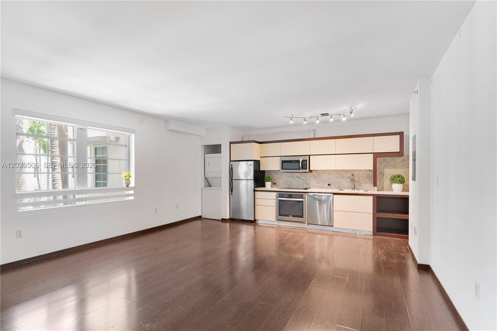 435 21st Street 212, Miami Beach, FL 33139 photo 4