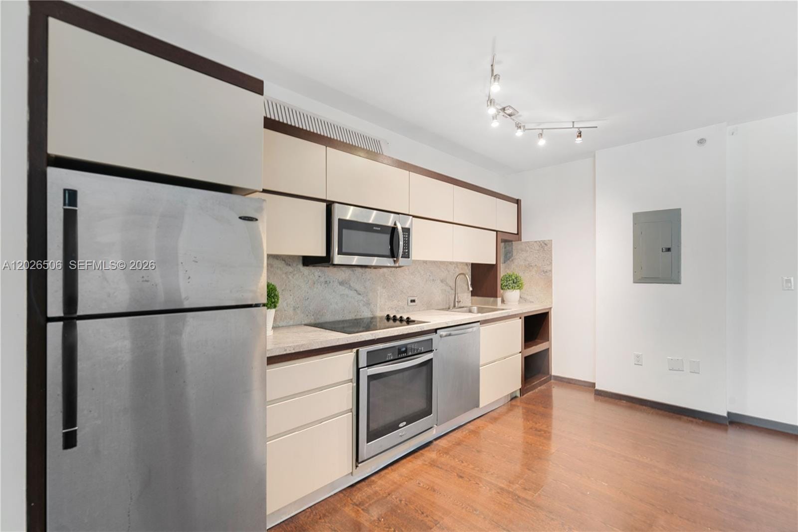 435 21st Street 212, Miami Beach, FL 33139 photo 7