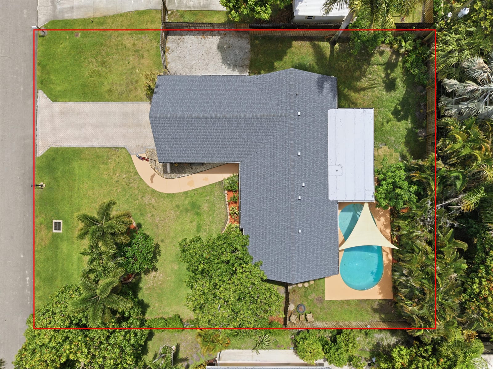 55 W Cypress Road — photo 2