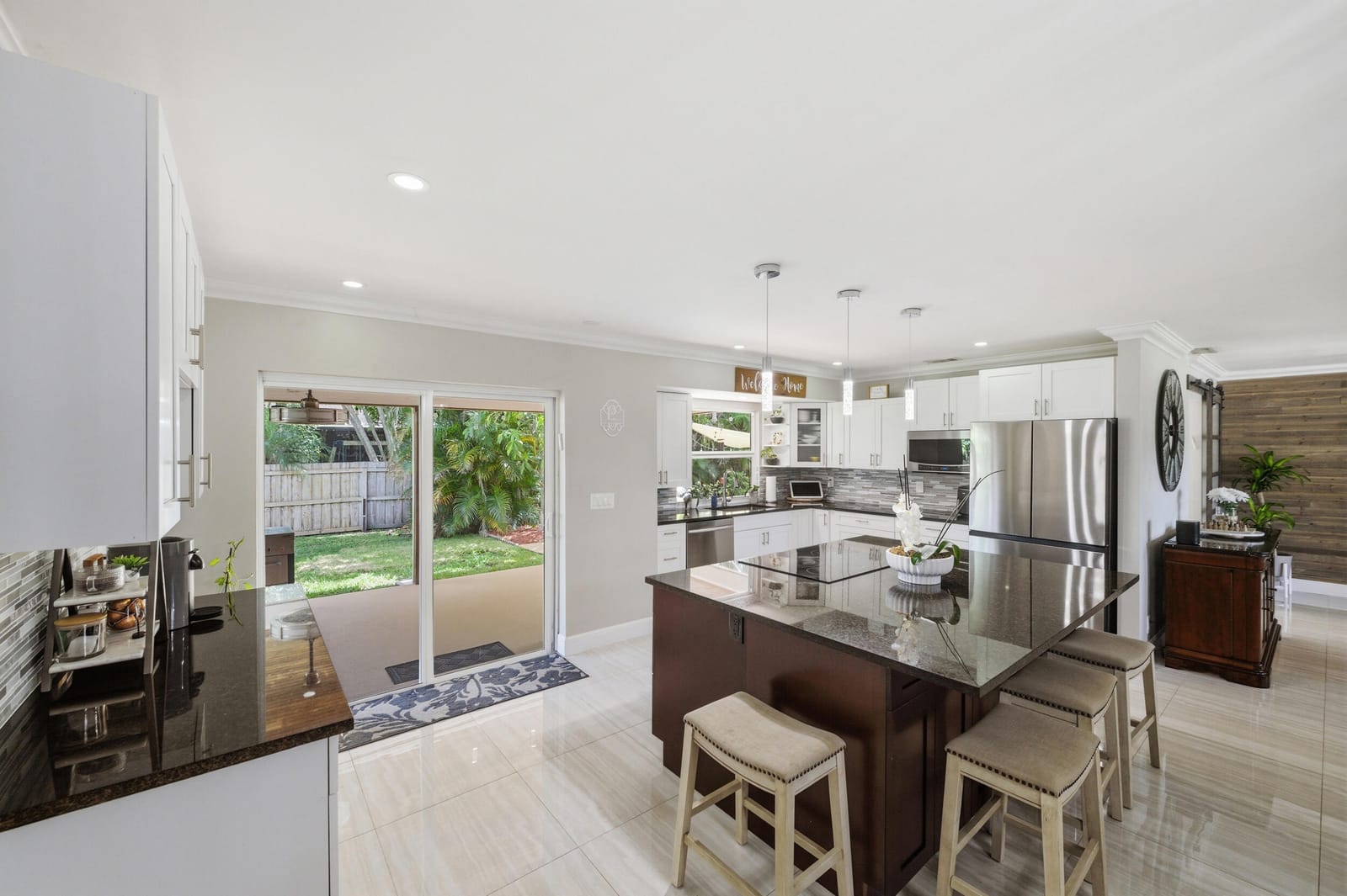 55 W Cypress Road — photo 10