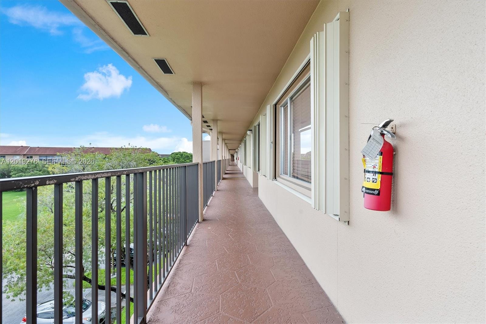 13700 SW 14th Street 411D, Pembroke Pines, FL 33027 photo 4