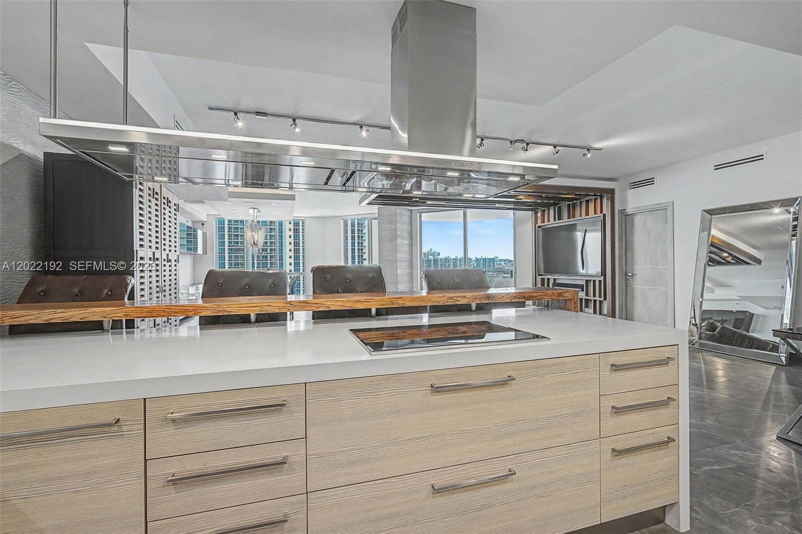 17111 Biscayne Boulevard 1405/07 — photo 3