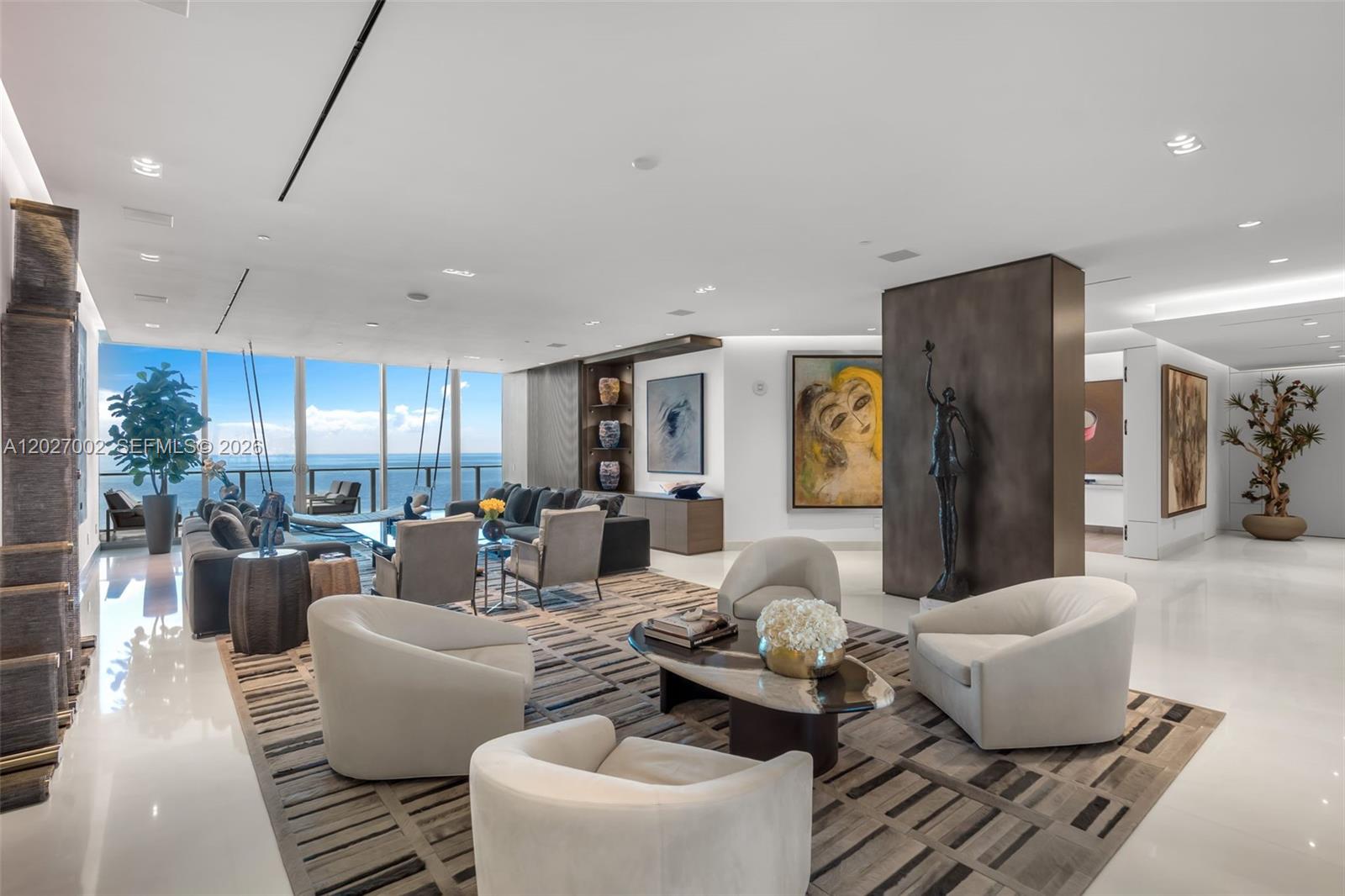 350 Ocean Drive LPH2N, Key Biscayne, FL 33149, Key Biscayne