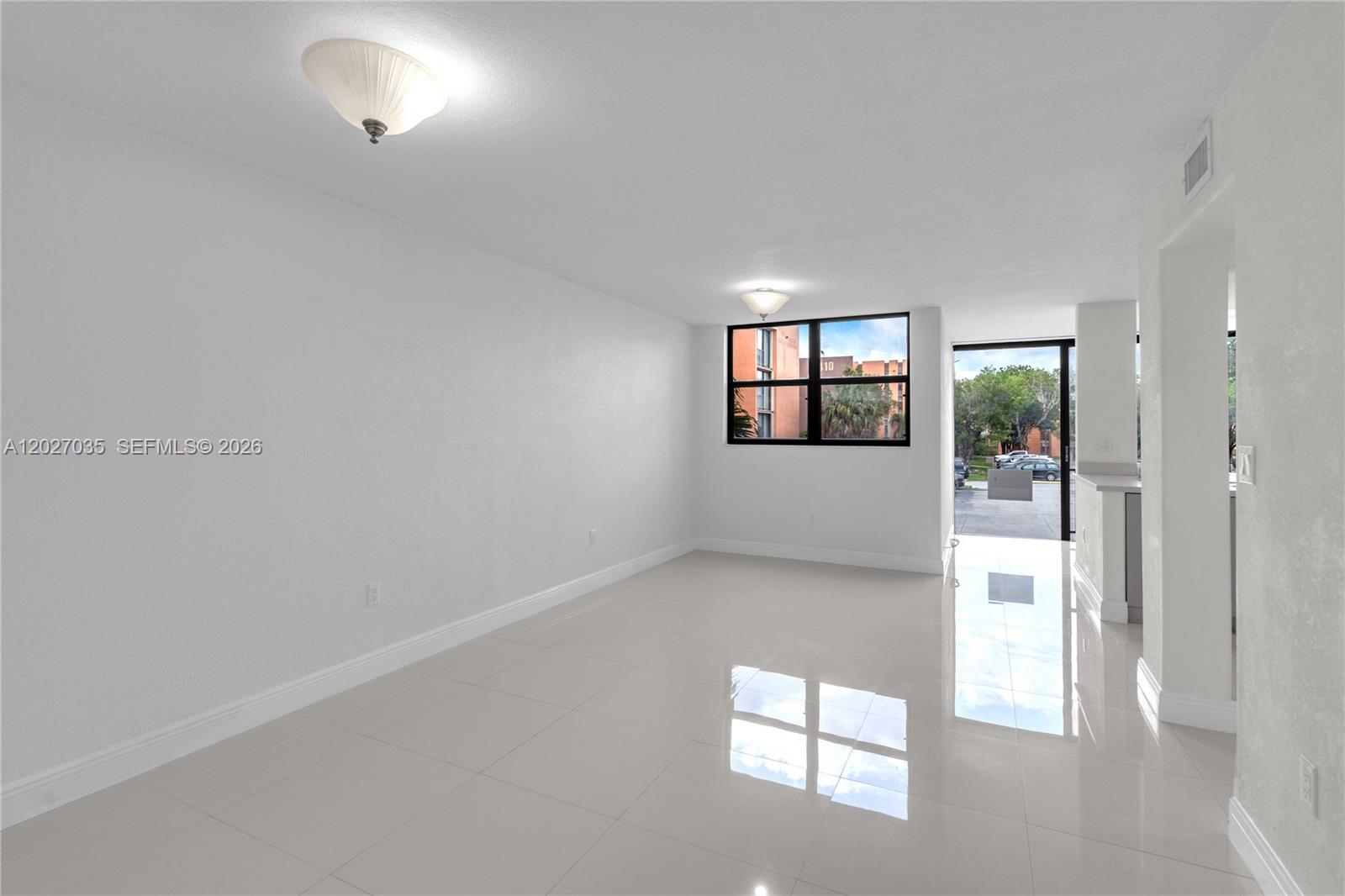 9440 W Flagler Street 208, Miami, FL 33174, Miami