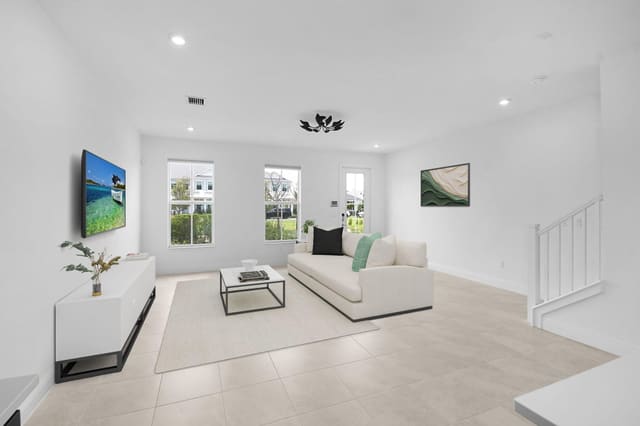 855 SW Heirloom Walk, Palm City, FL 34990