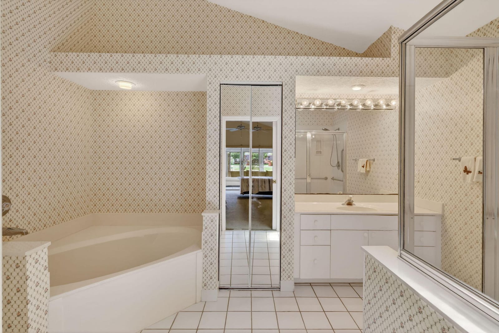 6066 SE Grand Cay Court, Stuart, FL 34997 photo 29